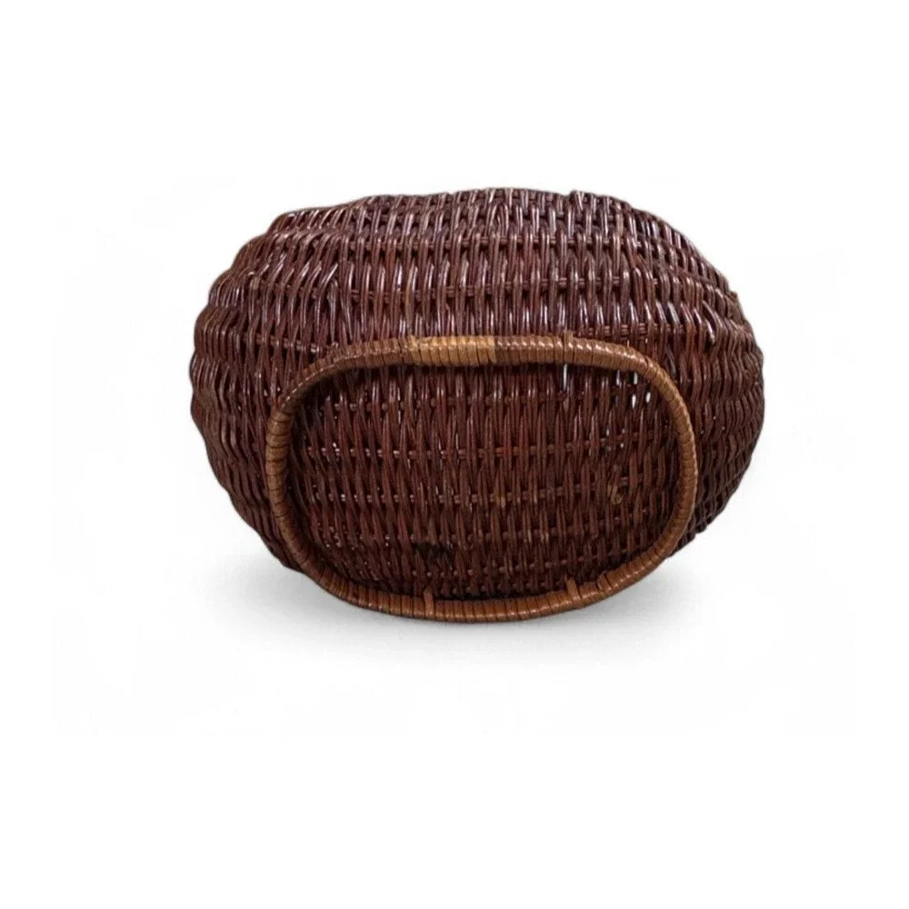 Vintage Unbranded Handwoven Wicker Duck Basket Planter Catchall Brown Rattan